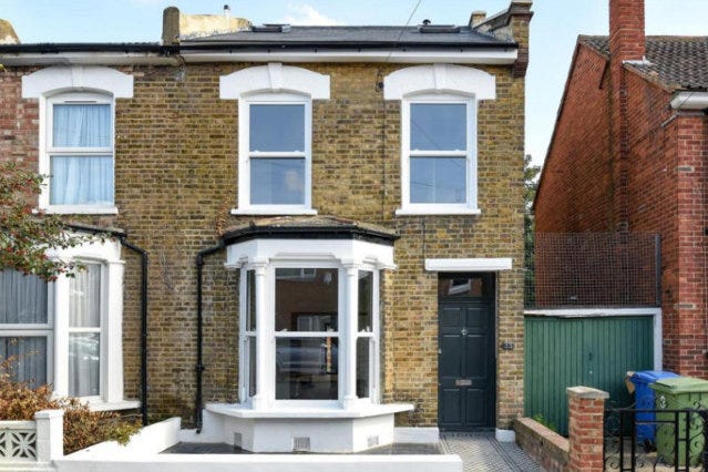 UK House Flipping: Simple Strategies for Profit