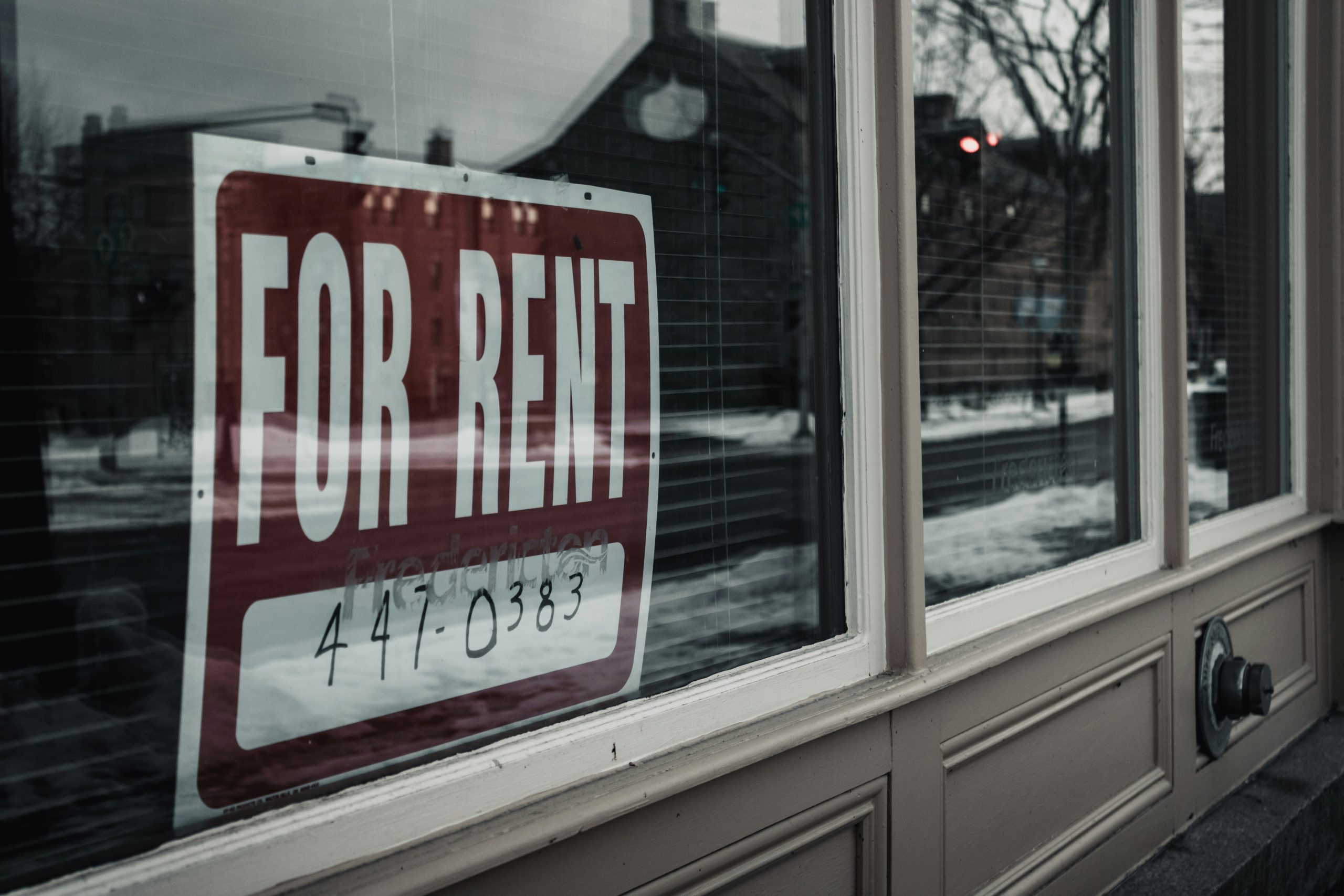 Rent Spikes Near Double Digits Amid Rate Cut Delay