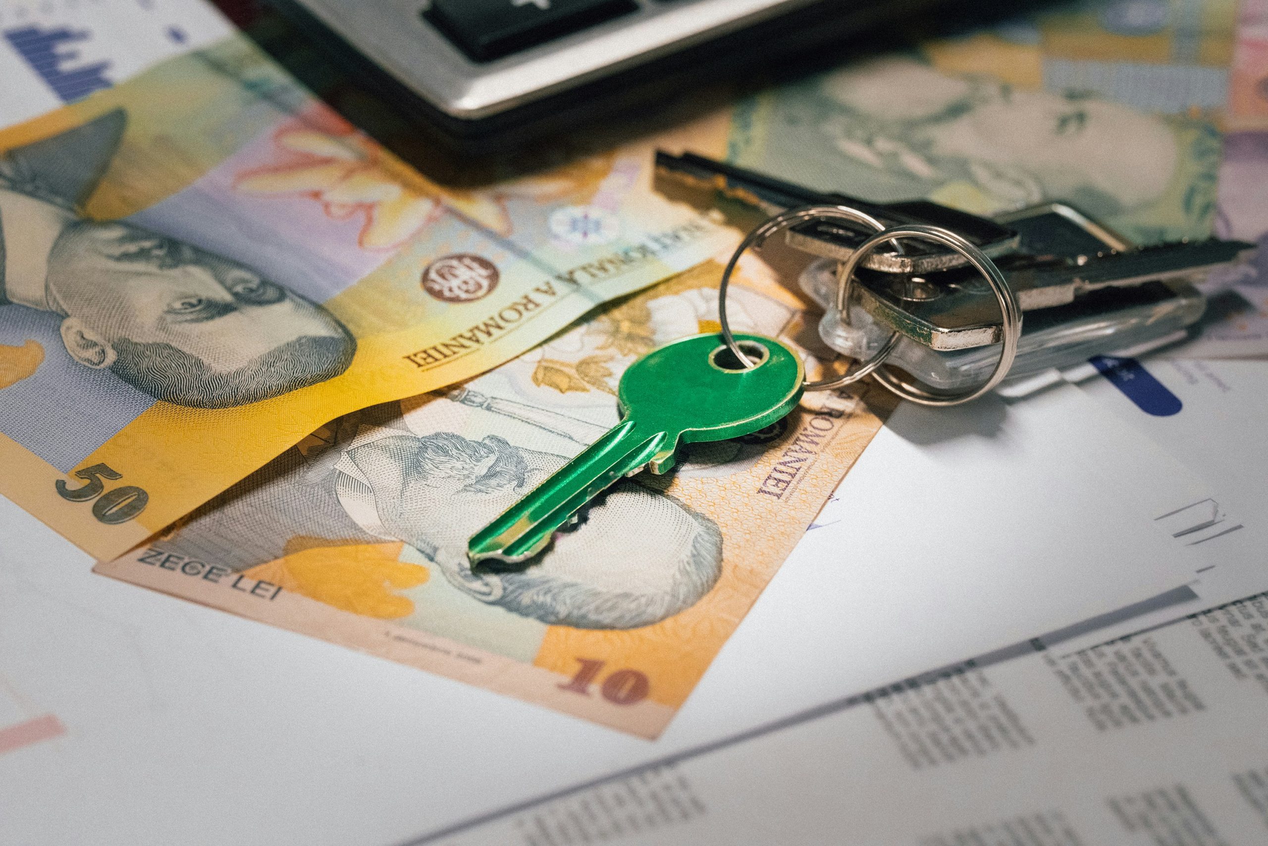 Big Six Lenders Cut Mortgage Rates for the New Year