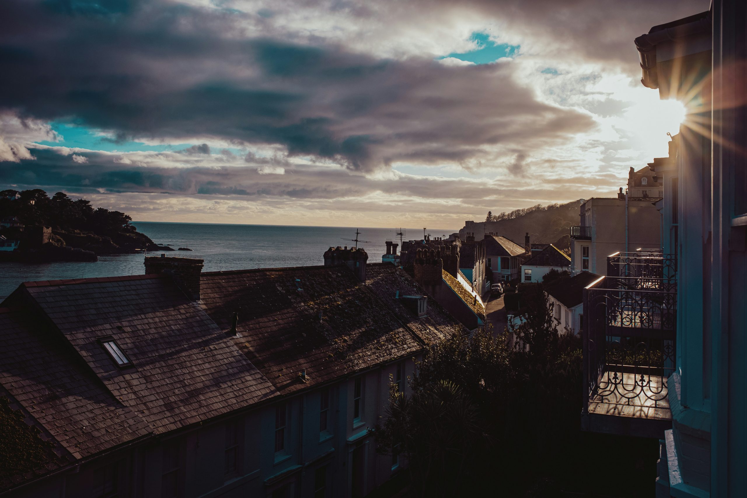 Rents Fall for First Time in Five Years as Tenants Stay Put