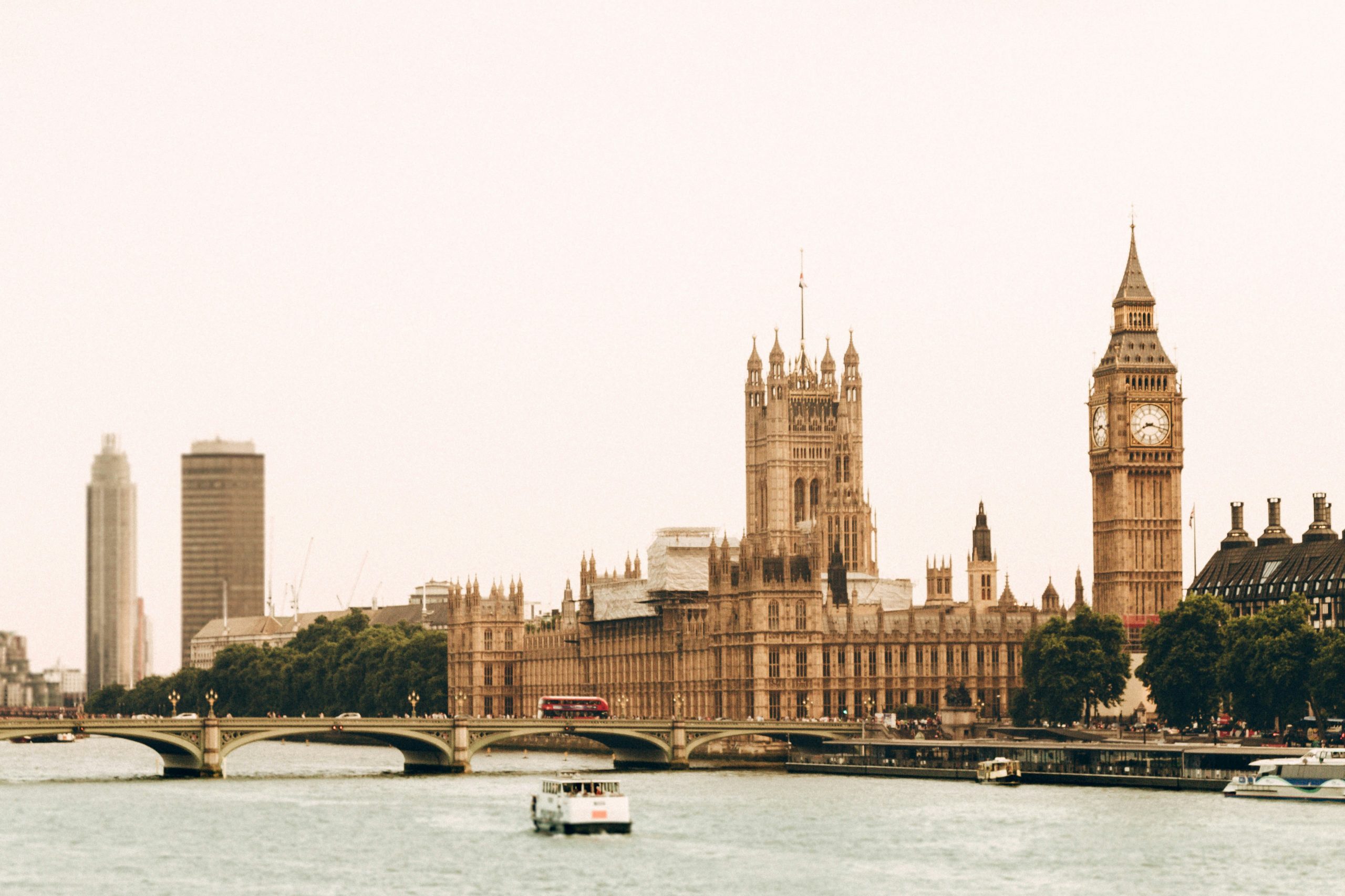 Lords Cut Re-Let Ban to Six Months